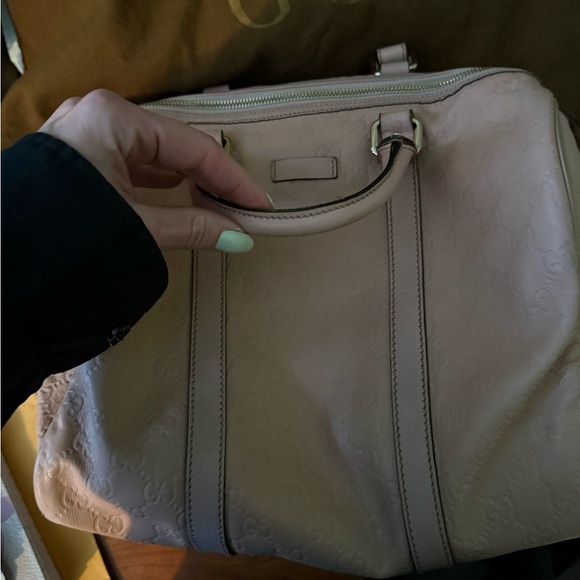 Designer Embossed Leather GUCCI Boston joy bag - Picture 2 of 16